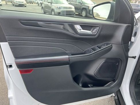 Used 2023 Ford Escape ST-Line w/ Tech Pack #1 image 24