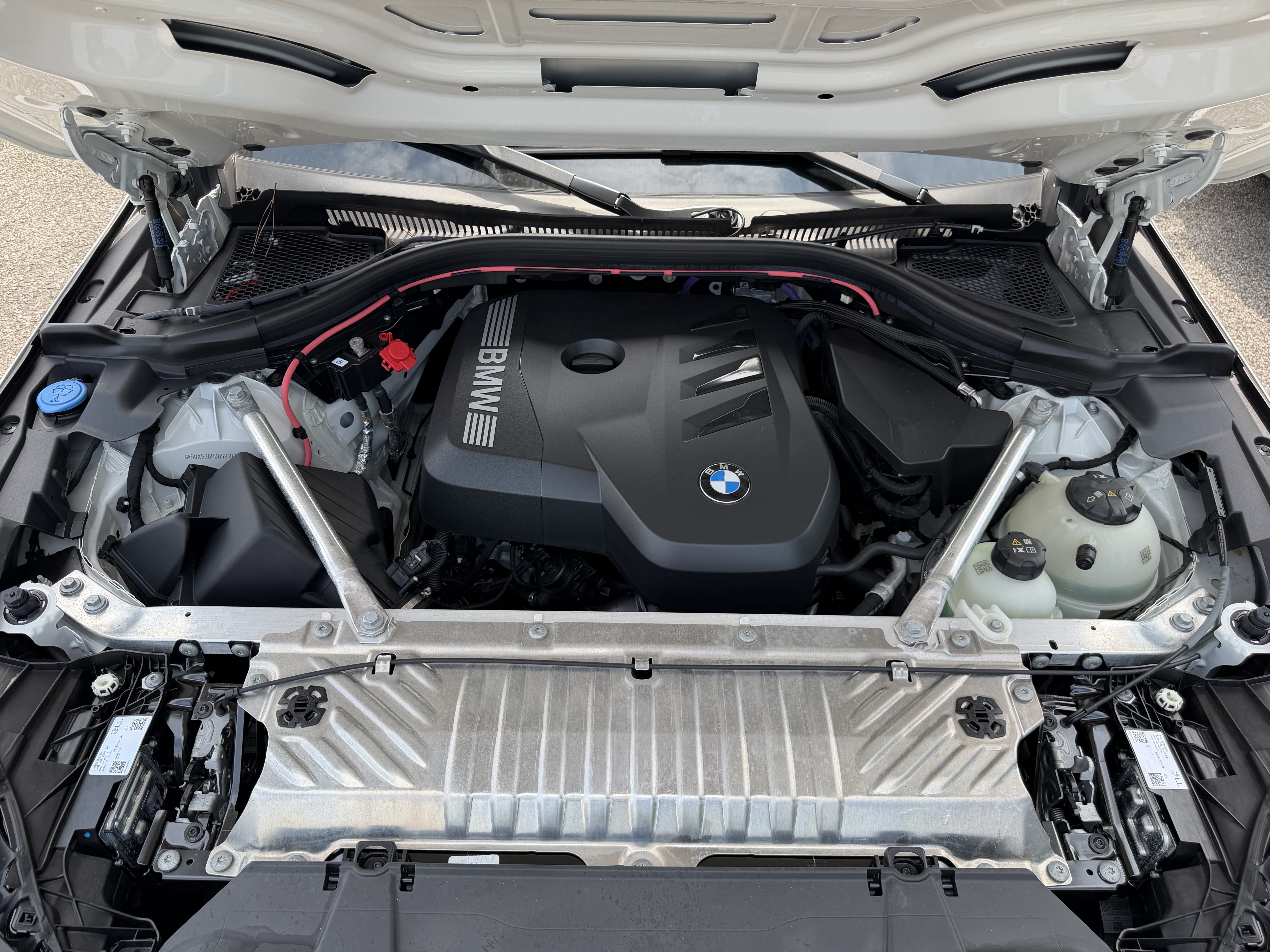 Used 2025 BMW X3 xDrive30i w/ Premium Package AWD/4WD image 34