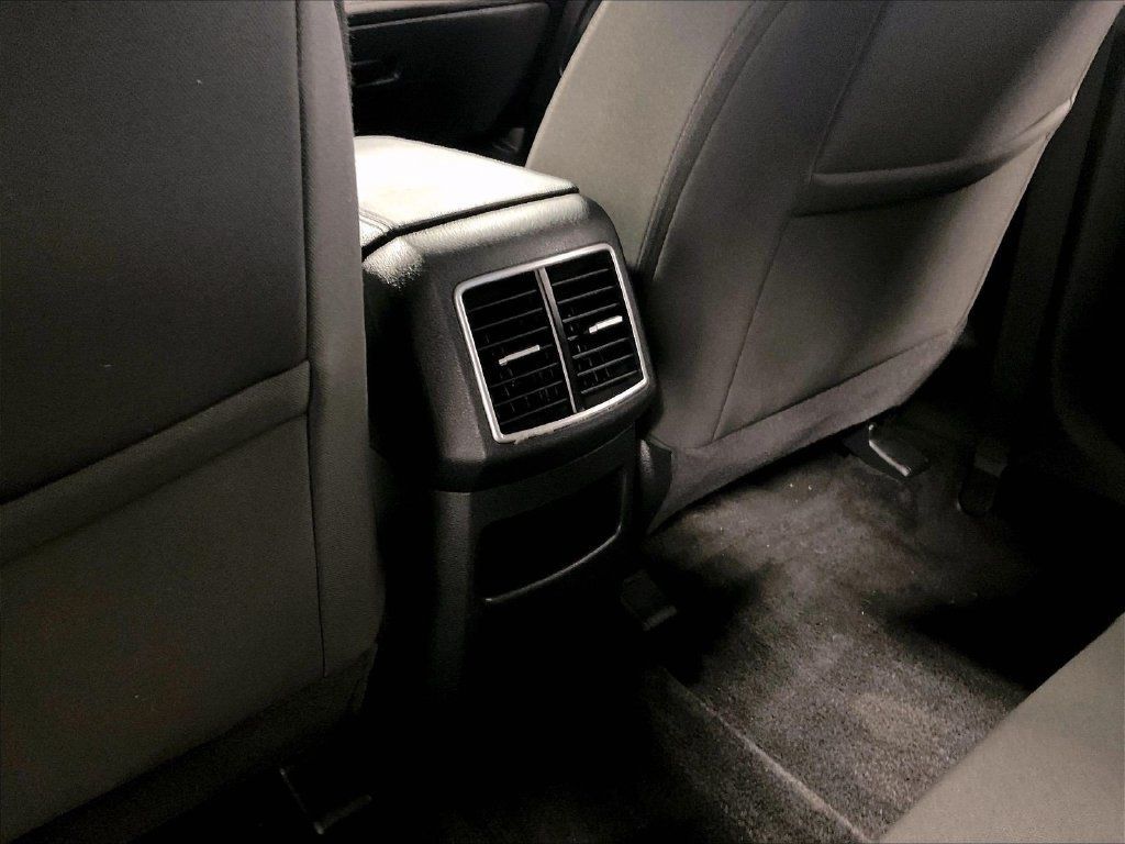 Used 2023 Kia Sportage LX AWD/4WD image 28