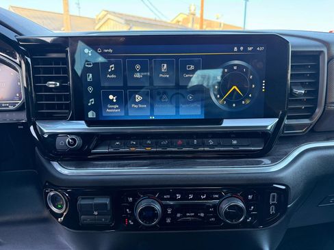 Used 2024 Chevrolet Silverado 1500 LTZ image 12