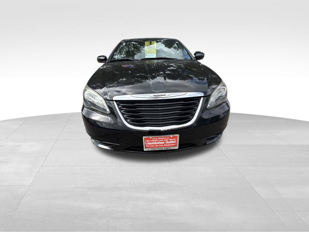 Used 2011 Chrysler 200 S FWD image 9