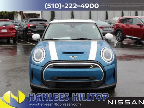 Used 2023 MINI Cooper SE image 4