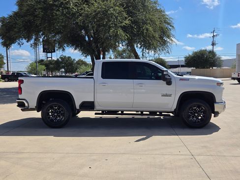 Certified 2025 Chevrolet Silverado 2500 LT w/ Texas Edition AWD/4WD image 8
