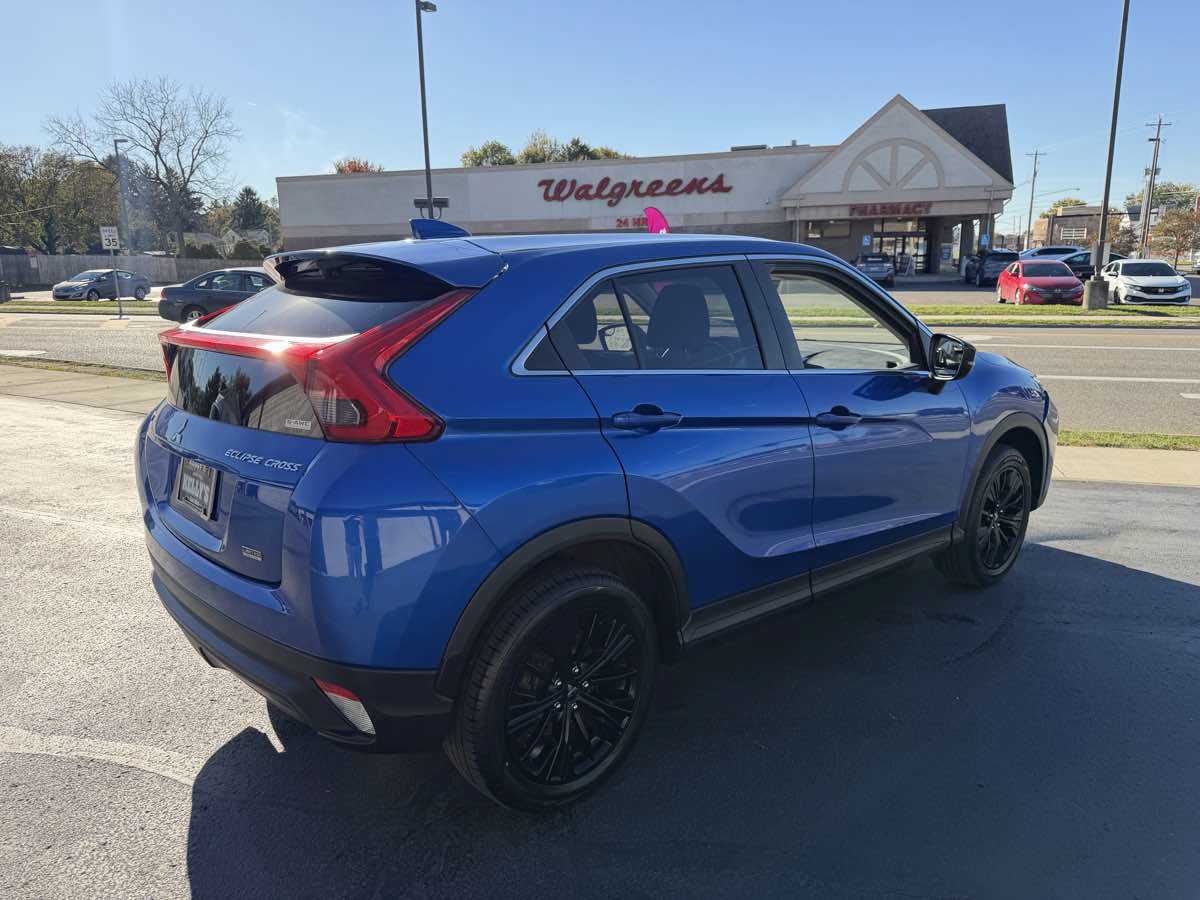 Used 2018 Mitsubishi Eclipse Cross LE AWD/4WD image 5