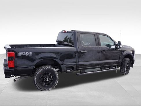 New 2026 Ford F350 Lariat w/ Black Appearance Package image 4