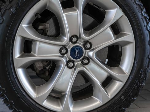 Used 2013 Ford Escape SEL image 33