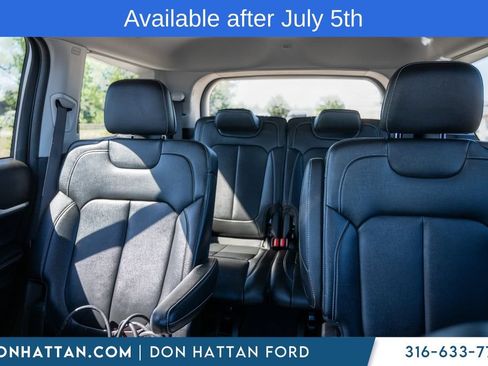 Used 2023 Jeep Grand Cherokee L Limited AWD/4WD image 17