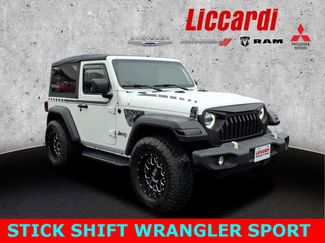 Used 2022 Jeep Wrangler Sport video 1