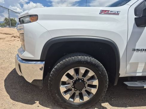 Used 2024 Chevrolet Silverado 3500 LT w/ All Star Edition AWD/4WD image 3