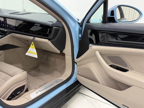 New 2026 Porsche Panamera 4 image 22