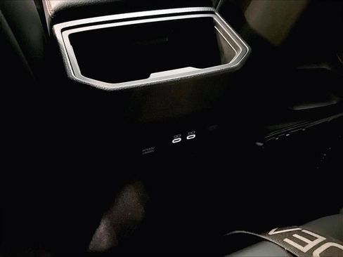 Used 2025 Toyota Tacoma TRD Pro image 28