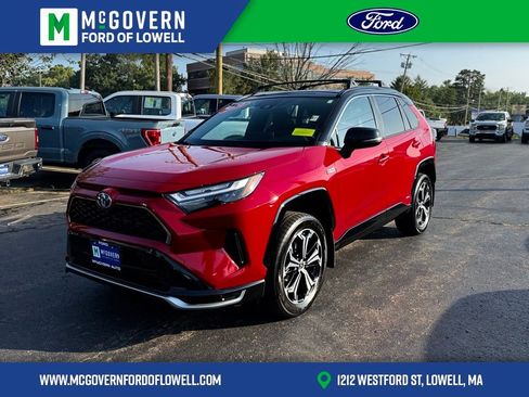 Used 2022 Toyota RAV4 XSE image 1