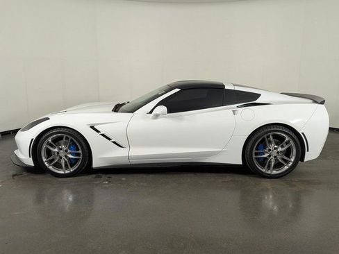 Used 2015 Chevrolet Corvette Stingray Coupe w/ 2LT Preferred Equipment Group image 5