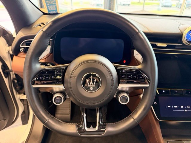 Certified 2023 Maserati Grecale GT AWD/4WD image 15