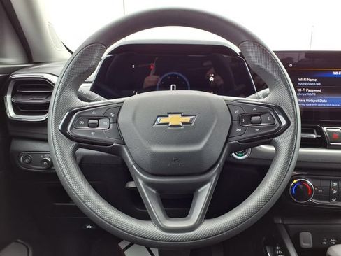Used 2025 Chevrolet TrailBlazer LT AWD/4WD image 66