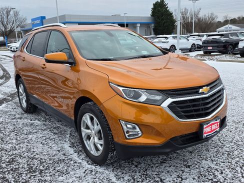 Certified 2019 Chevrolet Equinox LT image 9