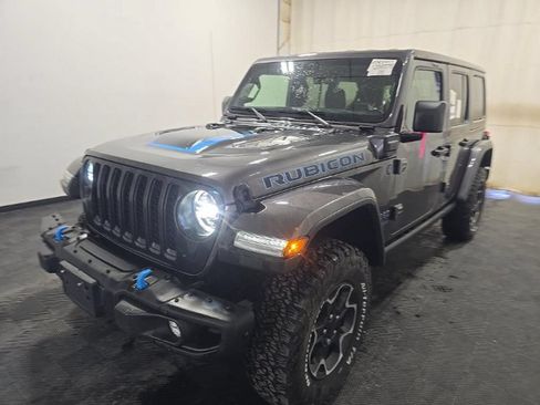 Used 2022 Jeep Wrangler Unlimited Rubicon 4xe w/ Dual Top Group AWD/4WD image 2