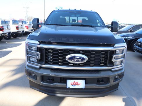 New 2026 Ford F350 King Ranch w/ FX4 Off-Road Package image 9