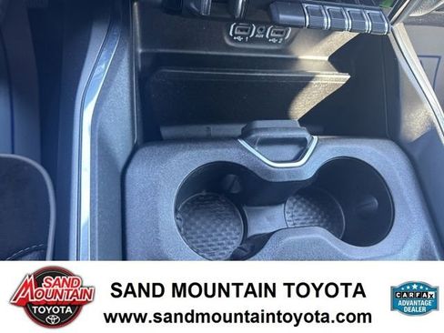 Used 2024 RAM 1500 Laramie image 22