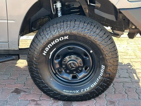 Used 2018 RAM 3500 Tradesman w/ Chrome Appearance Group image 9