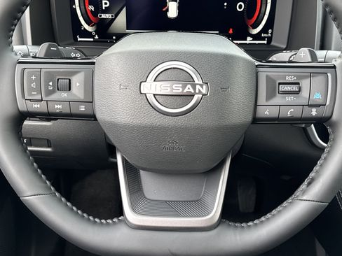 New 2026 Nissan Rogue Platinum AWD/4WD image 16