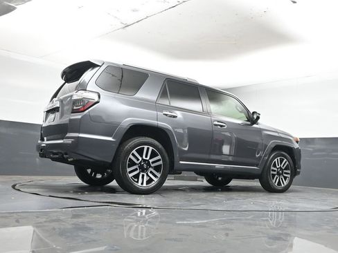 Used 2016 Toyota 4Runner Limited image 32