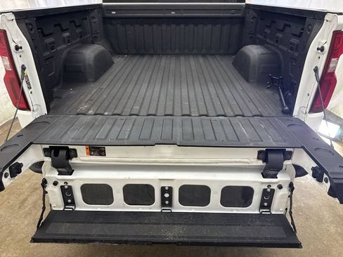 Certified 2024 Chevrolet Silverado 1500 LT Trail Boss w/ Convenience Package II AWD/4WD image 26