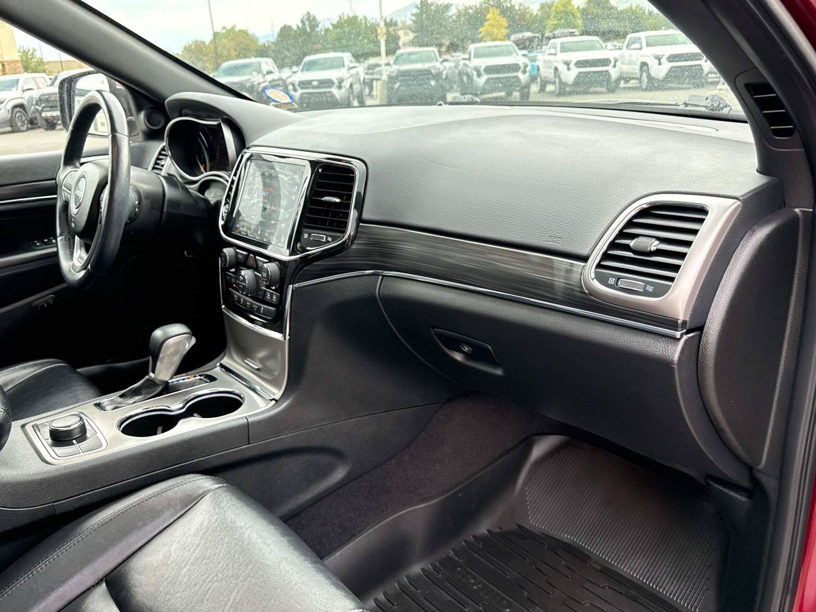 Used 2022 Jeep Grand Cherokee Limited AWD/4WD image 18
