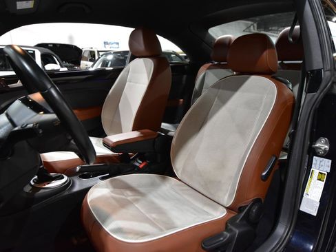 Used 2016 Volkswagen Beetle 1.8T S image 29