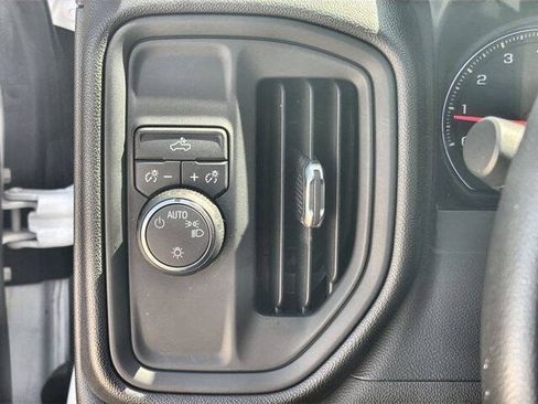 Used 2019 Chevrolet Silverado 1500 W/T w/ WT Convenience Package RWD image 17