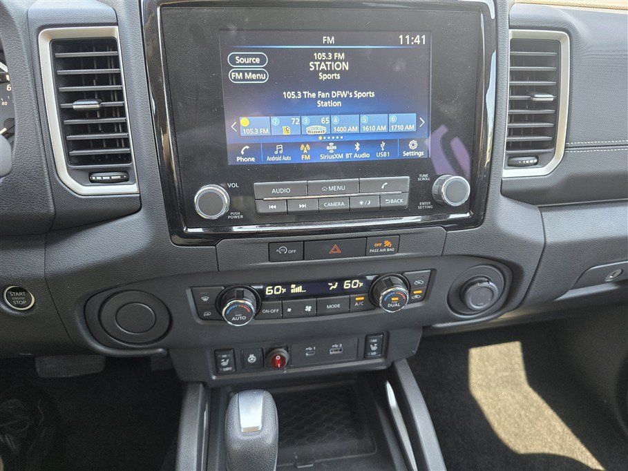 Used 2024 Nissan Frontier SV RWD image 14