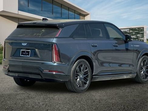 New 2025 Cadillac Escalade IQ Sport 1 w/ LPO, ONYX Package image 4