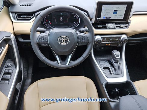 Used 2024 Toyota RAV4 XLE Premium FWD image 12