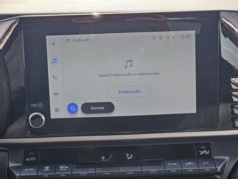 Used 2025 Toyota Camry LE image 22