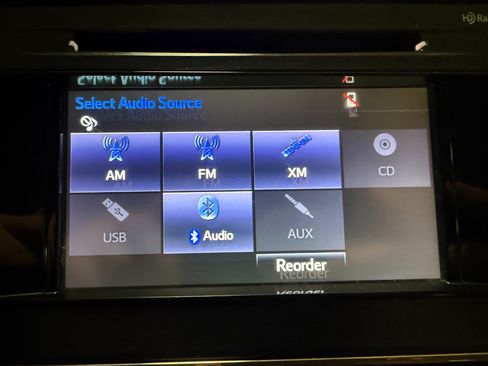 Used 2015 Toyota Avalon XLE image 44