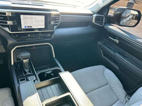Used 2022 Toyota Tundra SR5 image 15