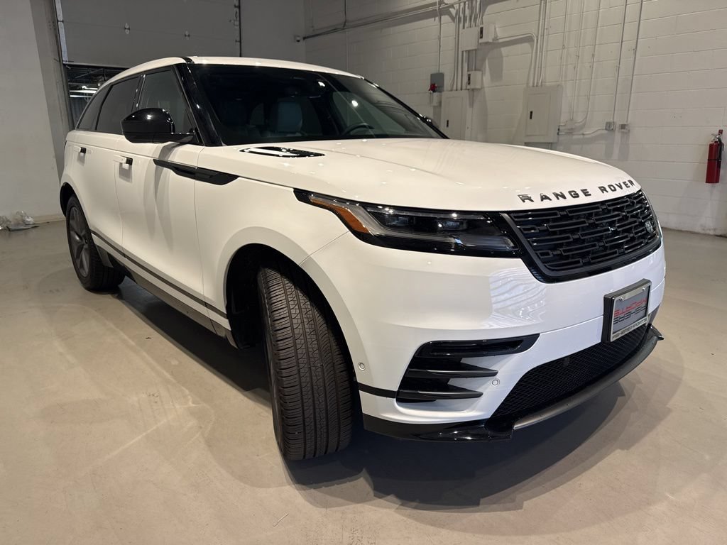 Used 2026 Land Rover Range Rover Velar Dynamic SE AWD/4WD image 4