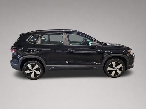 Used 2025 Volkswagen Taos S AWD/4WD image 2