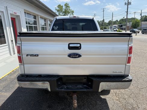 Used 2014 Ford F150 XLT w/ XLT Chrome Package AWD/4WD image 4