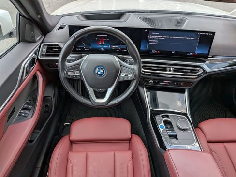 Certified 2023 BMW i4 eDrive40 w/ Premium Package RWD image 32