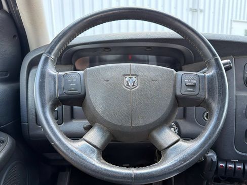 Used 2004 Dodge Ram 2500 Truck SLT w/ Trailer Tow Group AWD/4WD image 19
