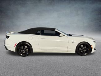 Used 2020 Chevrolet Camaro SS video 2