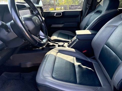 Used 2021 Ford Bronco Outer Banks AWD/4WD image 6