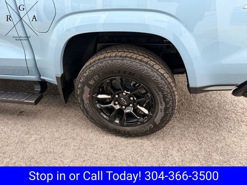 New 2026 Chevrolet Colorado Z71 w/ Midnight Edition AWD/4WD image 10