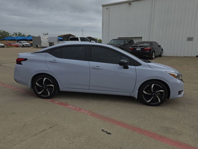Used 2023 Nissan Versa SR w/ Trunk Package FWD image 4