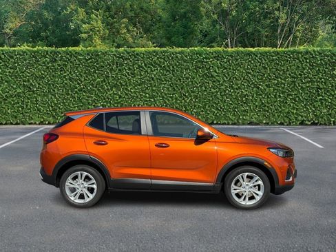 Used 2023 Buick Encore GX Preferred w/ Cold Weather Comfort Package image 2