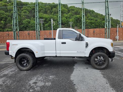 Used 2019 Ford F350 XL AWD/4WD image 3