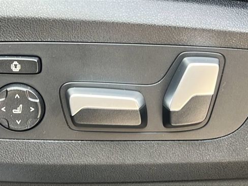 Used 2026 BMW X5 xDrive40i AWD/4WD image 19
