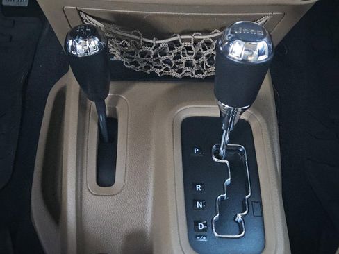 Used 2015 Jeep Wrangler Unlimited Sahara w/ Max Tow Package image 15