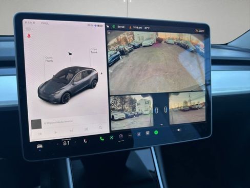 Used 2020 Tesla Model Y Long Range image 18